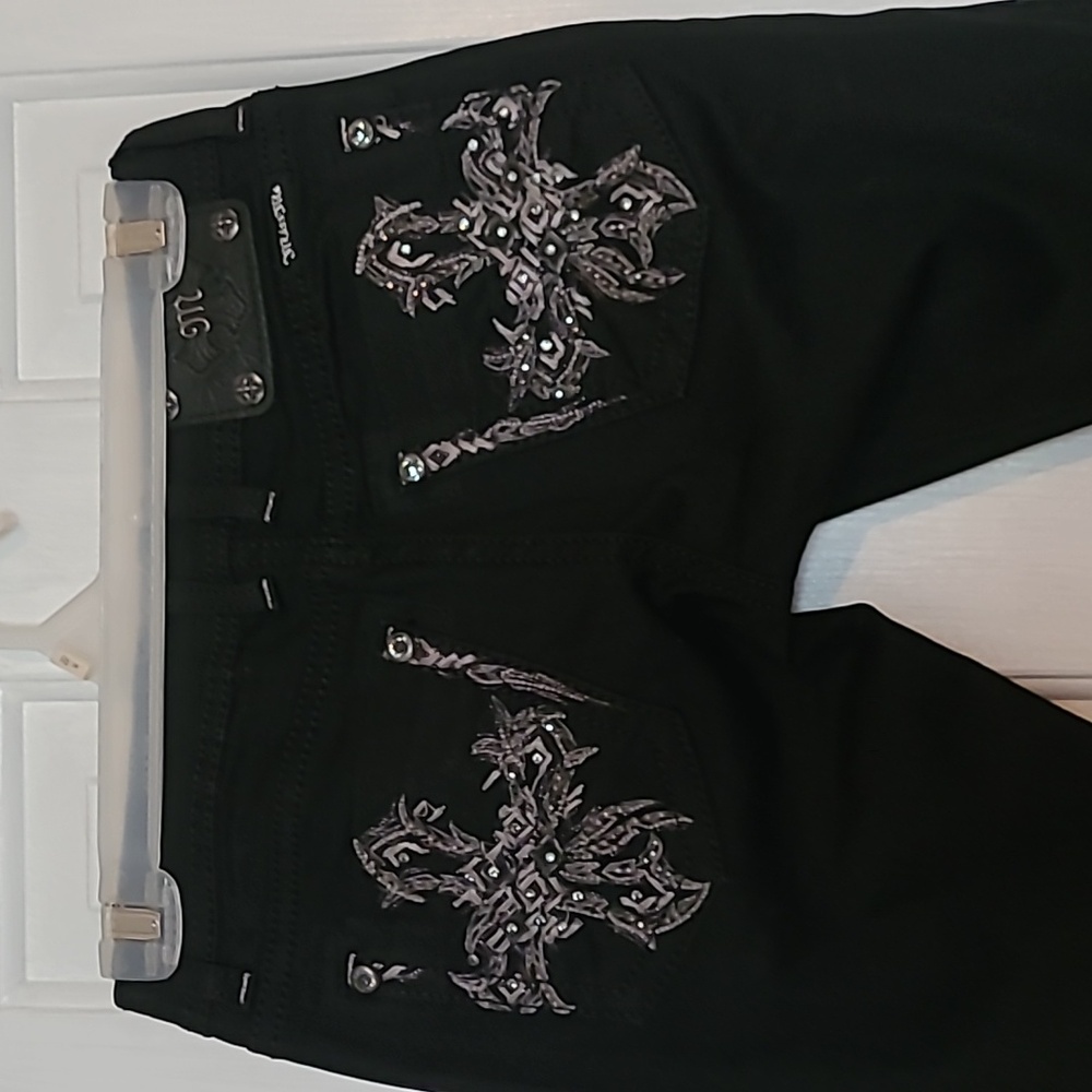 Miss Me Black Skinny Jeans - Picture 5 of 12